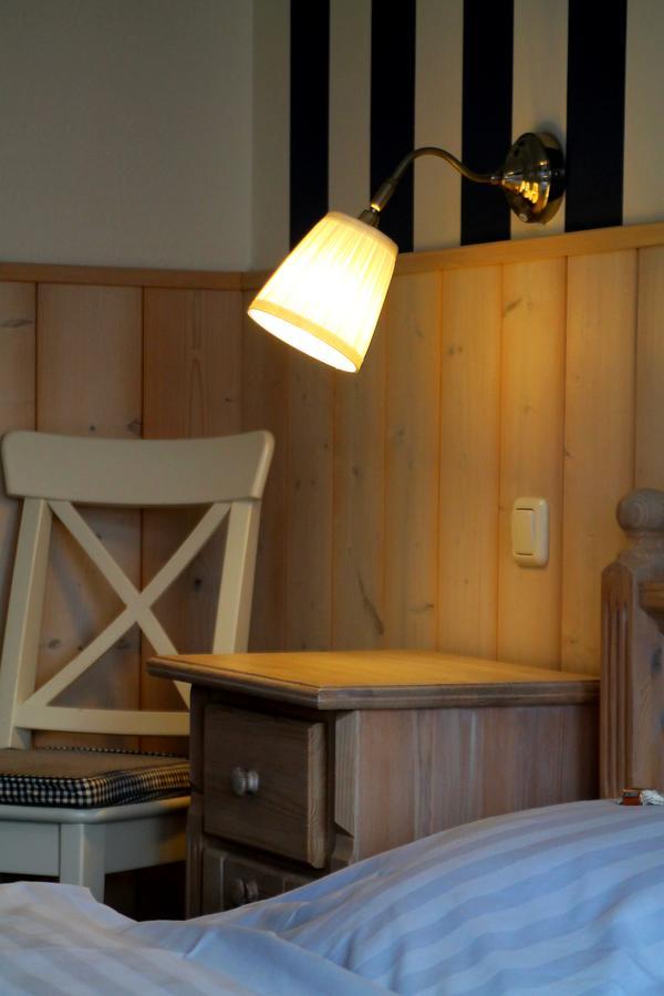 Karstens Gasthof Nordhastedt ภายนอก รูปภาพ